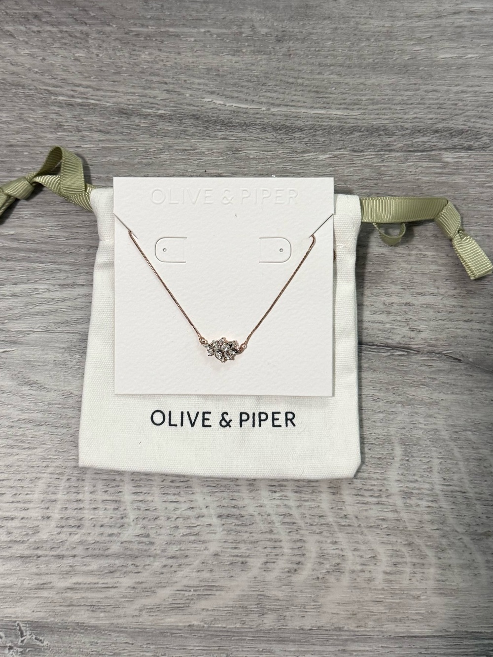 Olive & Piper Essie Pendant Rose Gold Necklace